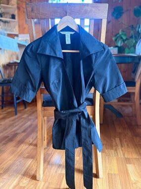 Diane Von Furstenberg Black Short-Sleeve Wrap Jacket